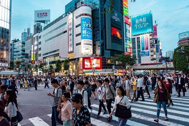 Ueno Park Tokyo: A Complete Guide for 2025