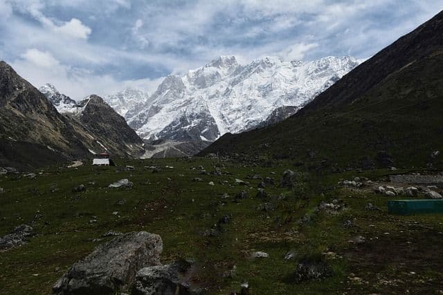 Why Kedarnath Should Be Your Next Spiritual Getaway – A Journey Through the Heart of the Himalayas