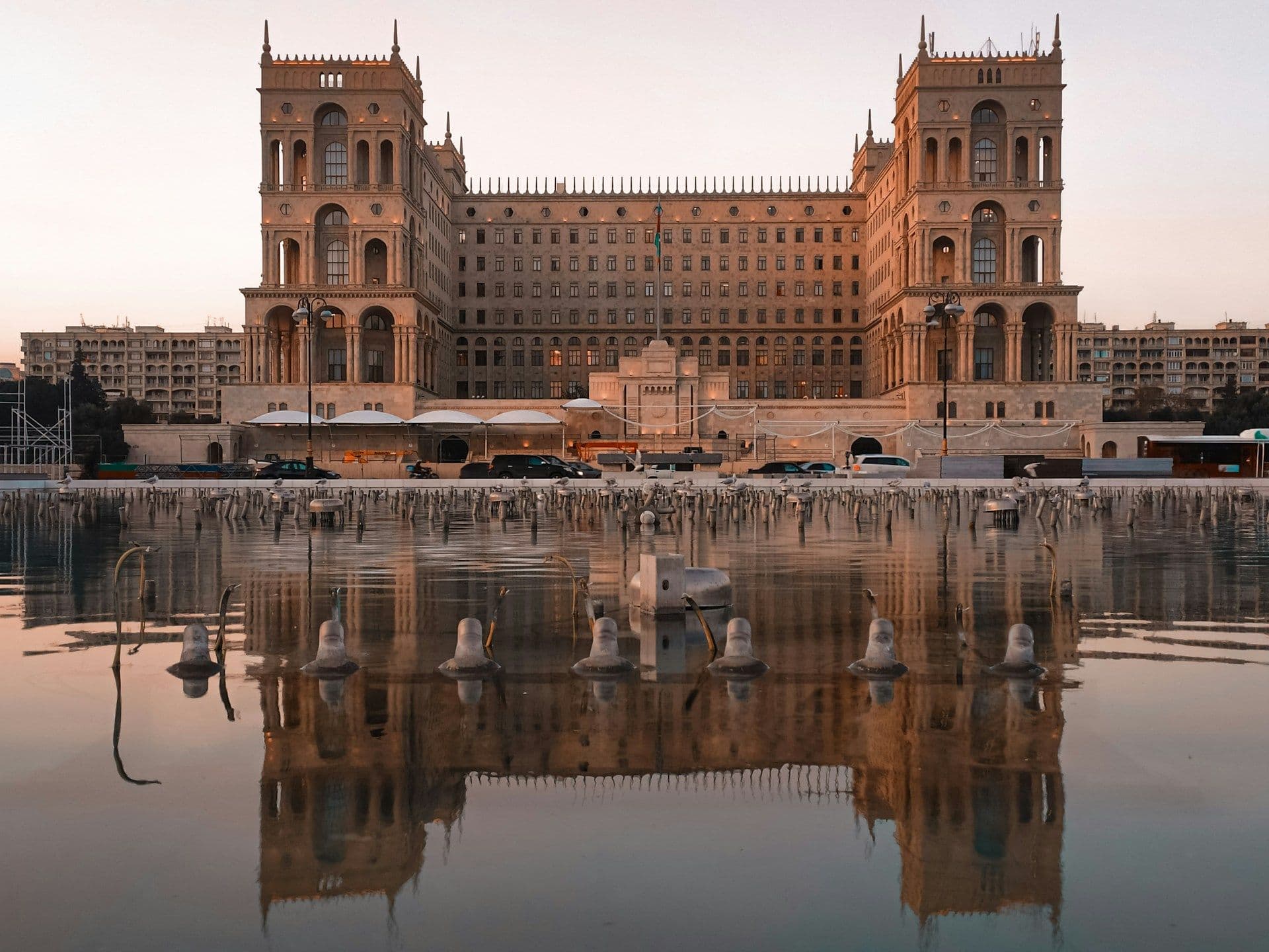 5 Days Baku Tour with Gobustan & Gabala