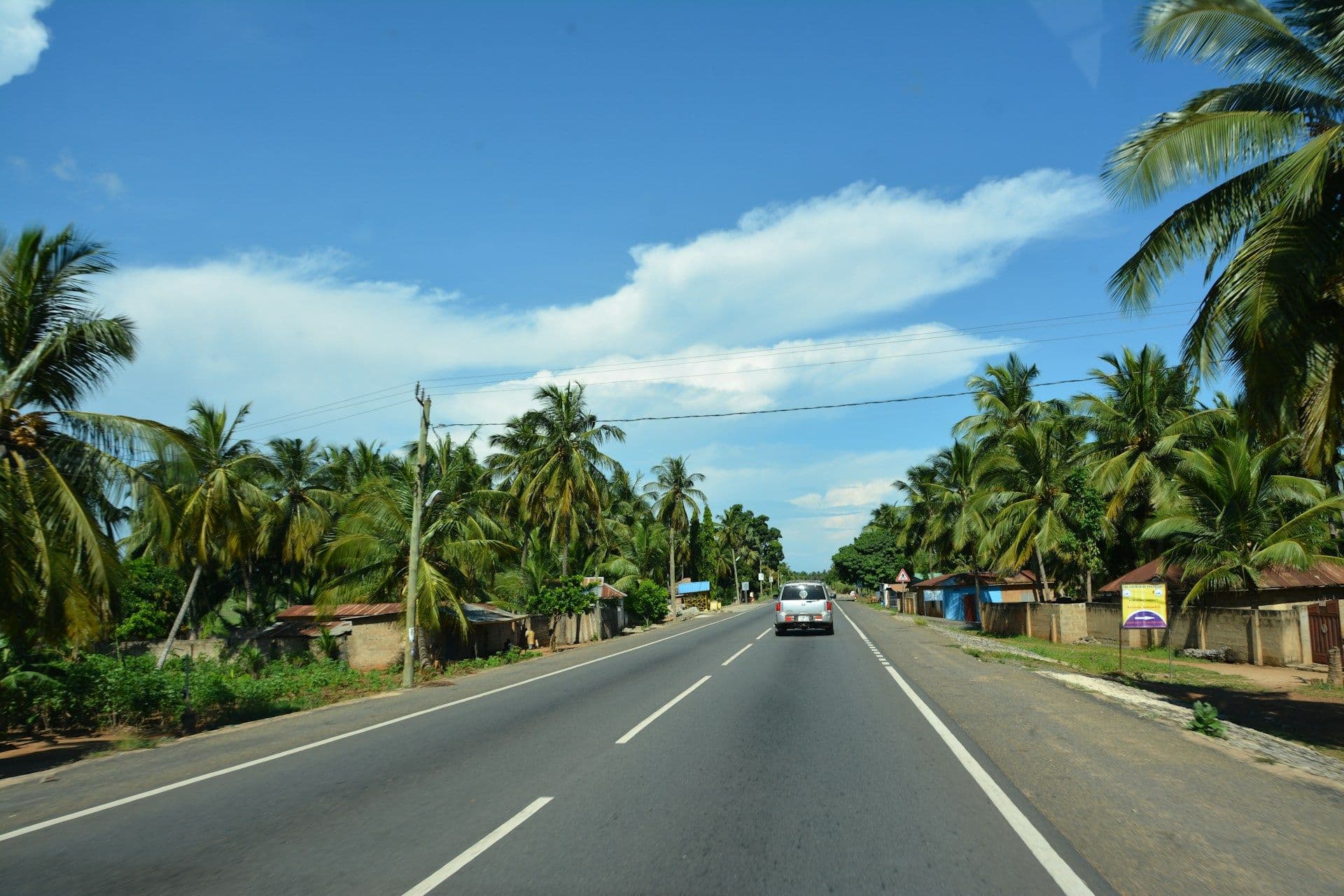 How to Reach Kerala: Flights, Trains, Roads & Best Entry Points