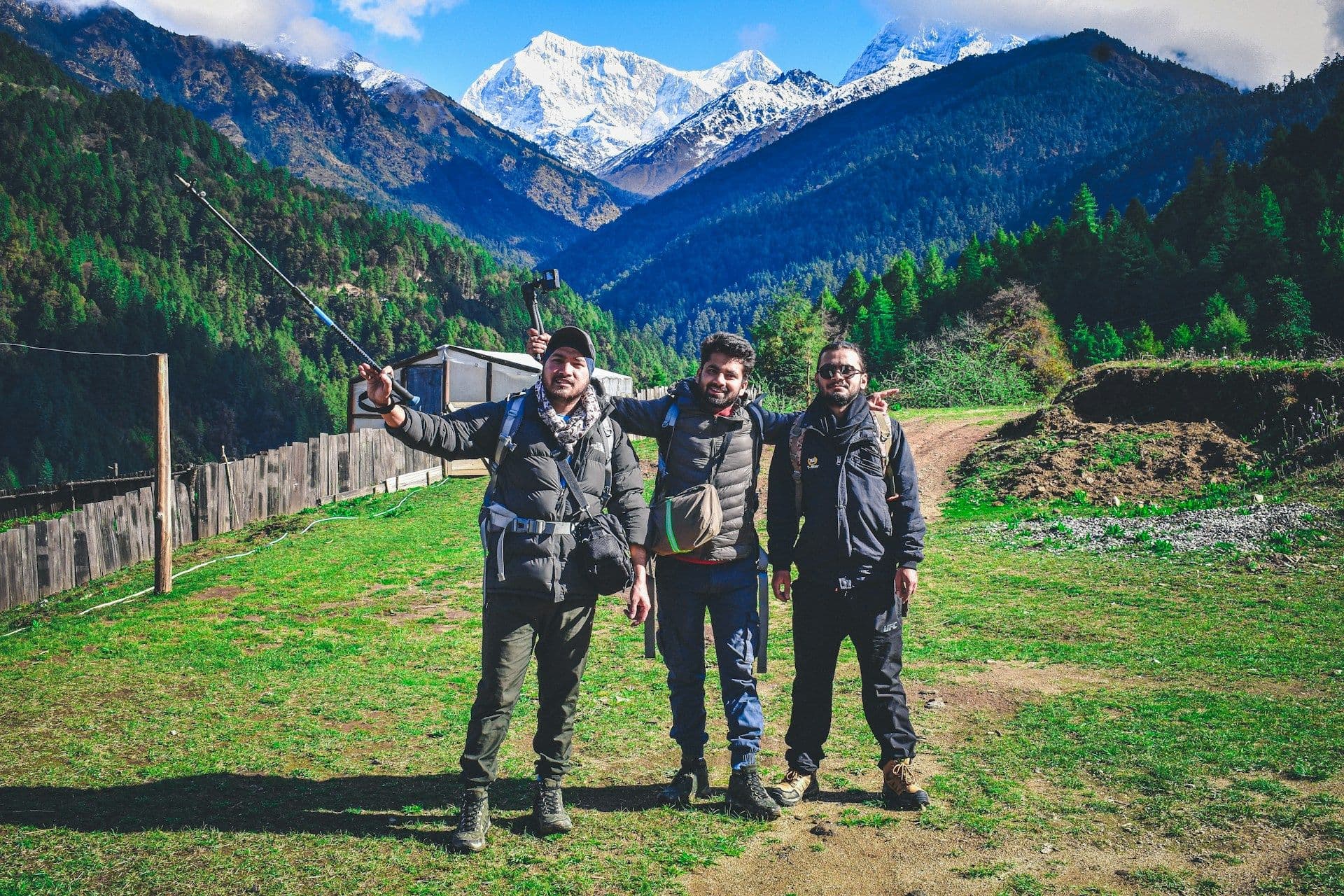 Jibhi and Shangarh Group Trip with Jalori Pass