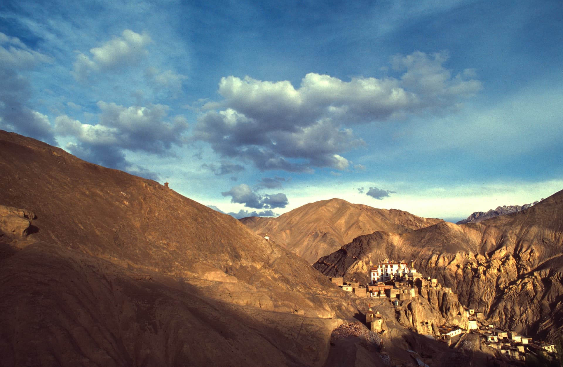 w8zcaqbmsk7p7x2rusiz2u7b