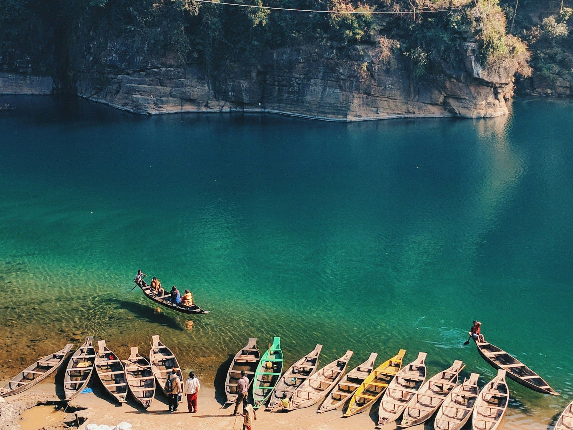 7 days Meghalaya Backpacking Tour : Krem Chympe, Dawki, Waterfalls & Root Bridge