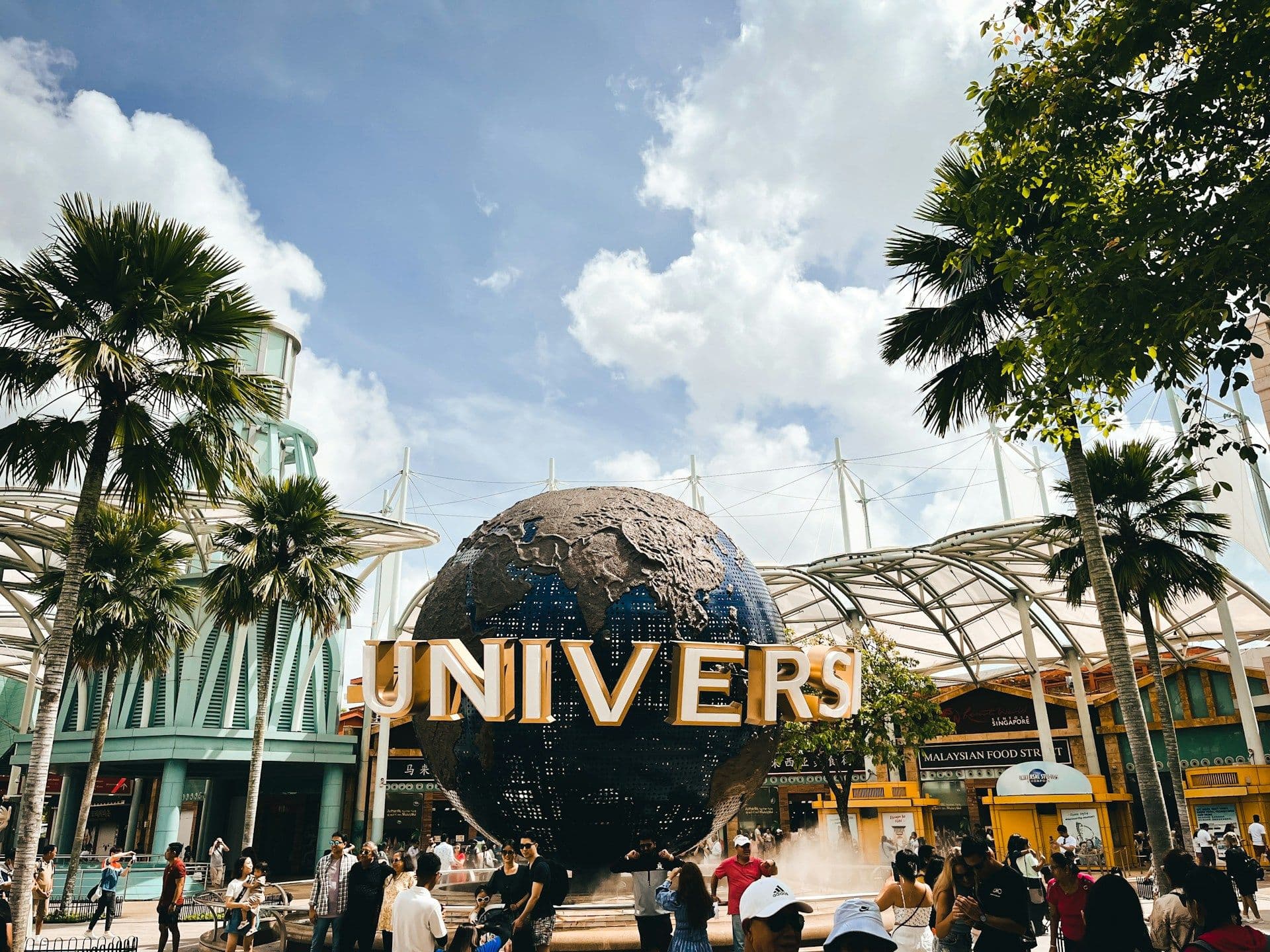 7 Days Singapore Trip with Genting Dream Cruise & Universal Studios