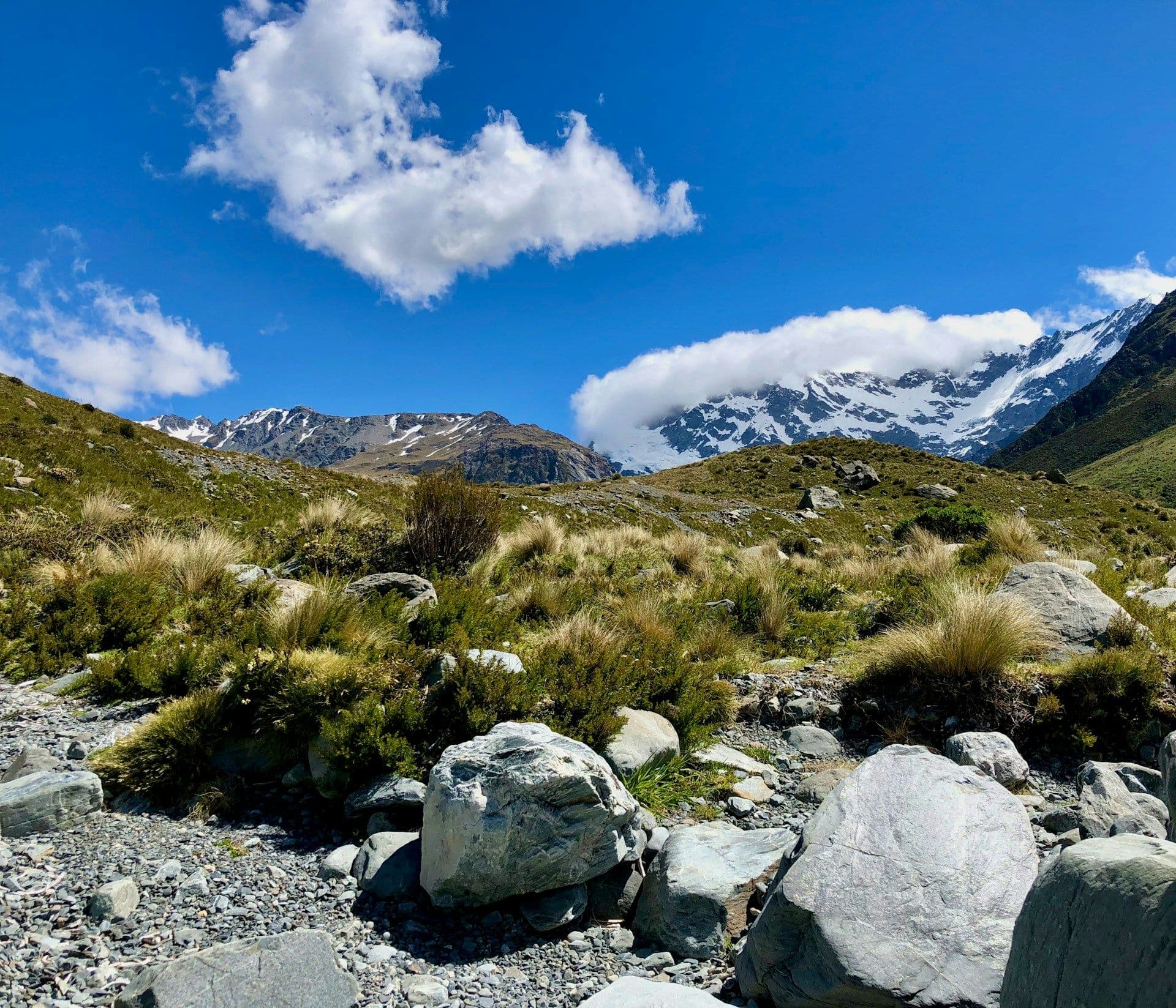 7 Days New Zealand South Island Trip: Queenstown, Mt Cook & Milford Sound 1
